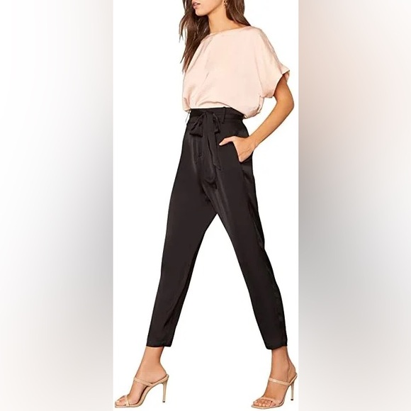 Pants - Cupcakes & Cashmere Mazzy belted tapered silk pants